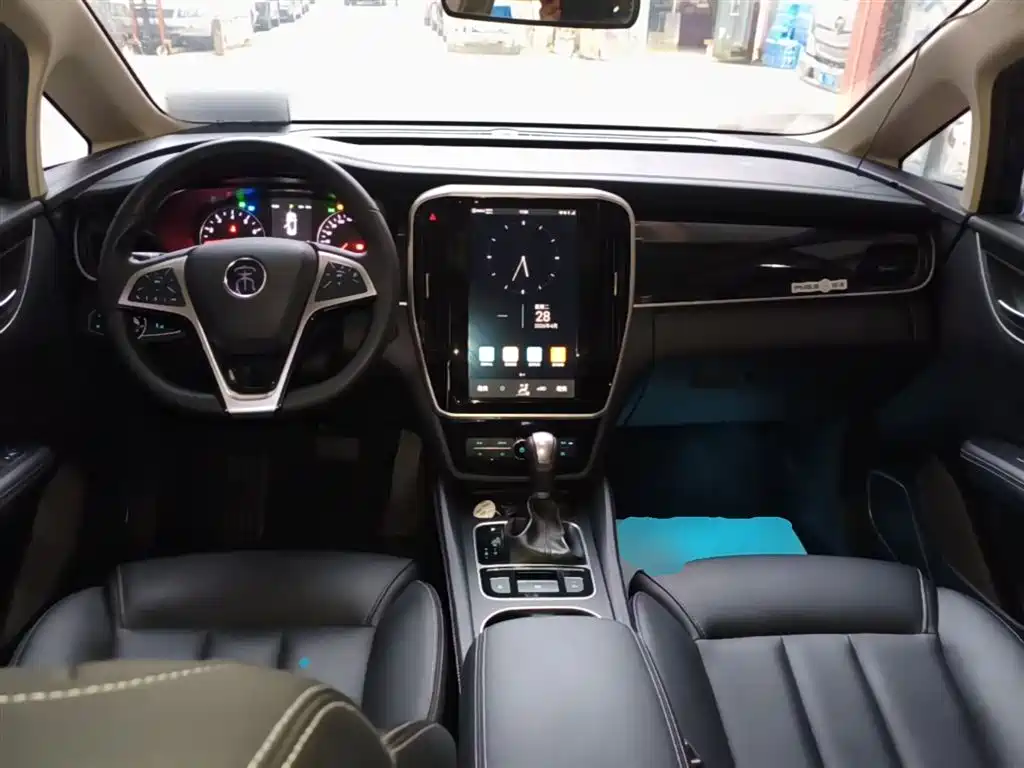 BYD MAX 2019 — фото 10