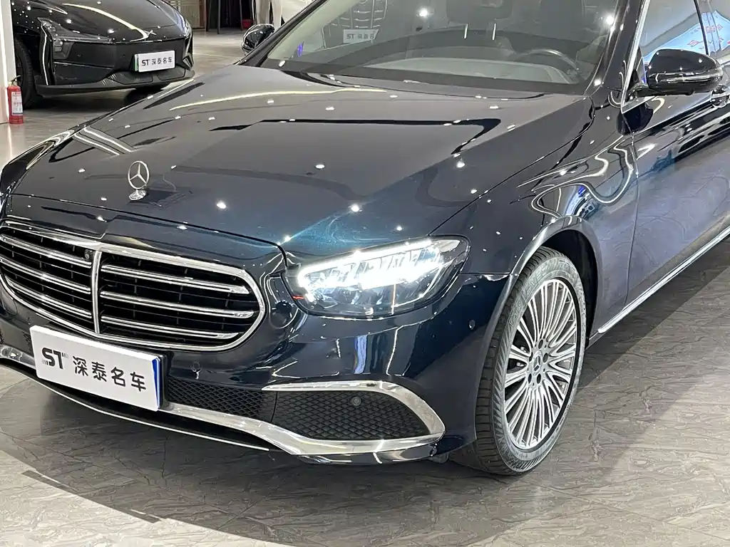 Mercedes-Benz E-Class 2021 — фото 10
