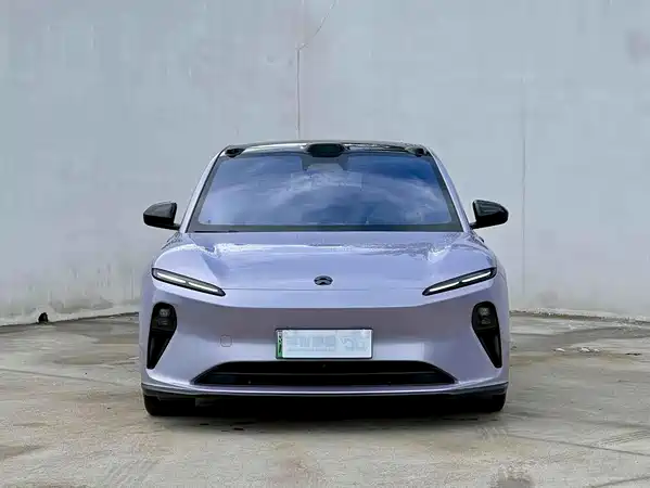 NIO ET5T 2023