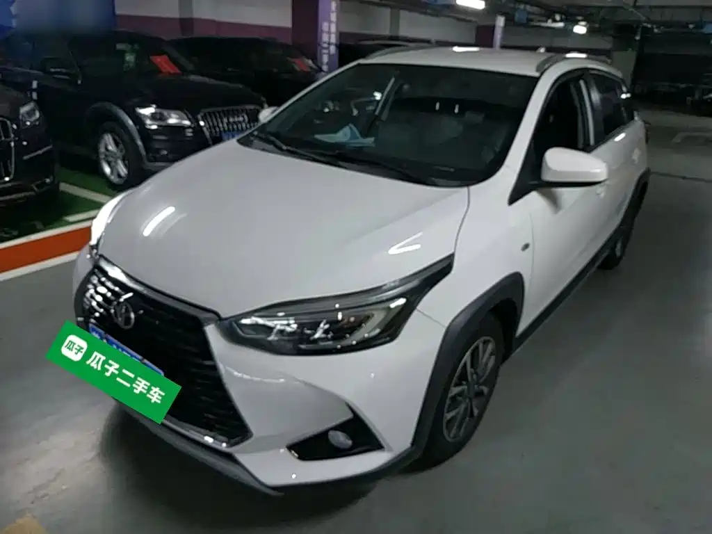 Toyota Yaris L 2023