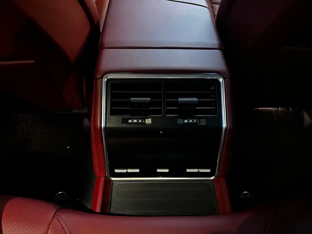 Porsche Panamera 2022 — фото 16
