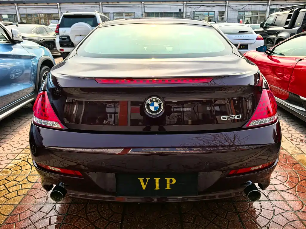 BMW 6 Series 2010 — фото 12