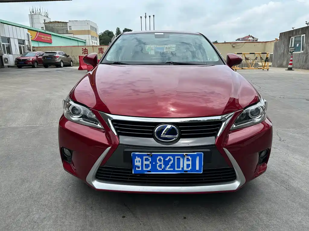 Lexus CT 2014