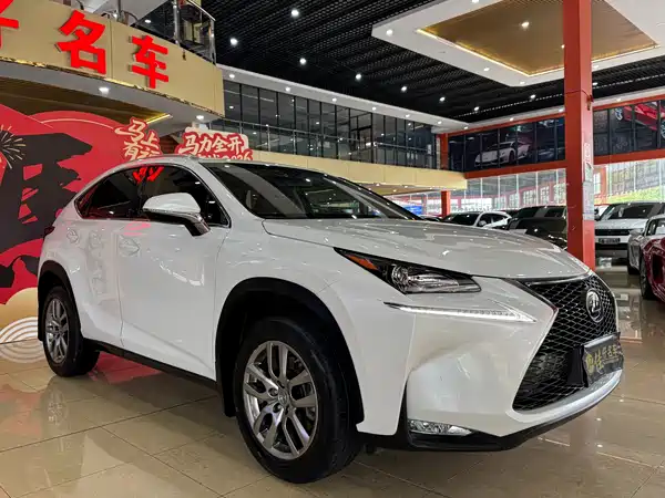 Lexus NX 2015