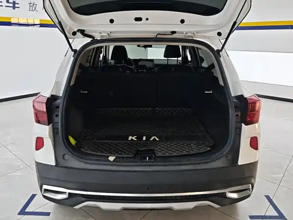 Kia KX3 2021