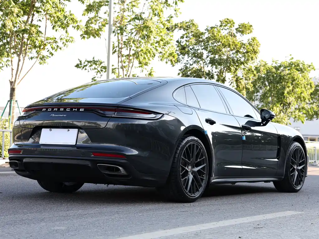 Porsche Panamera 2022 — фото 14