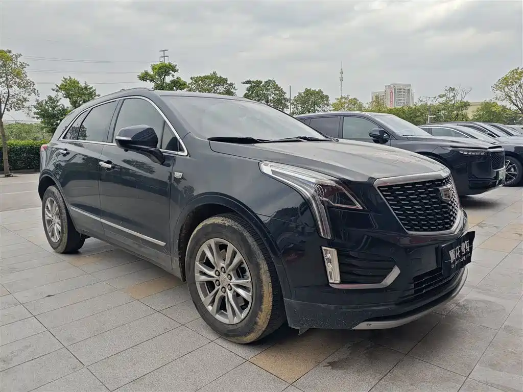 Cadillac XT5 2023 — фото 8