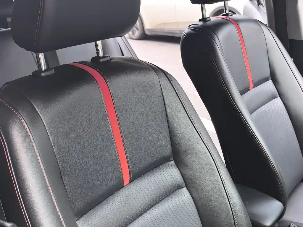 Toyota Yaris L 2022 — фото 22