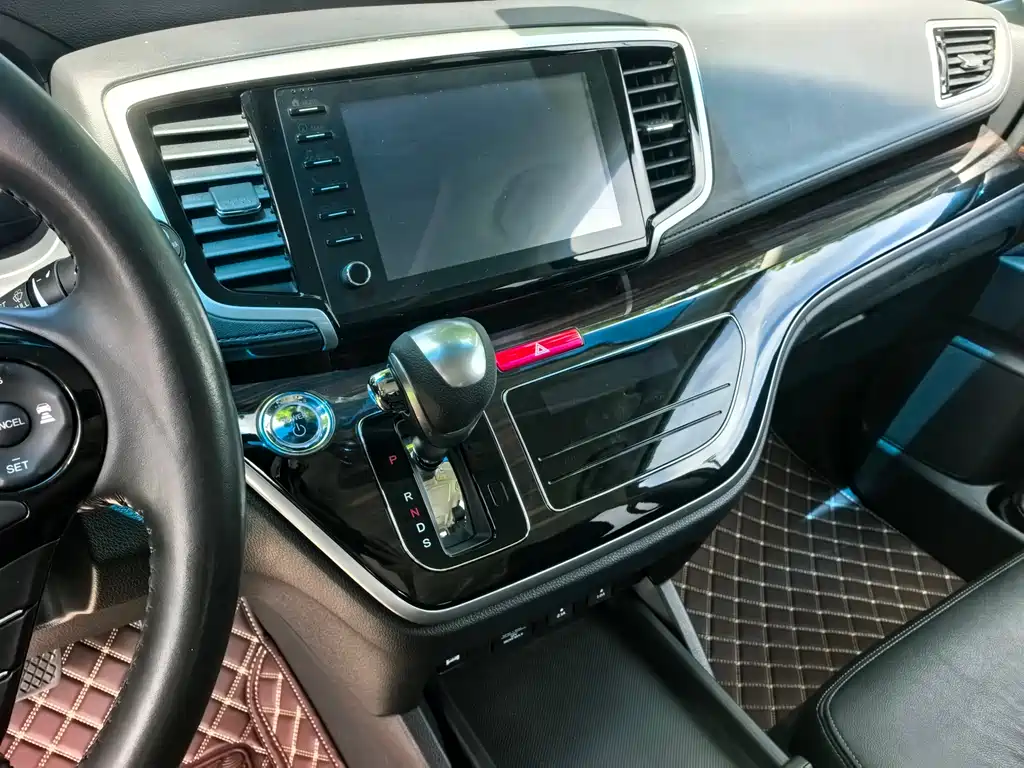Honda Odyssey 2021 — фото 12