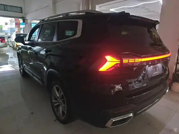 Geely Haoyue L 2023