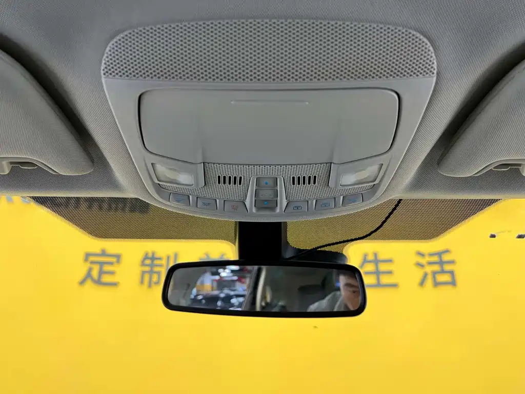 Ford Edge 2020 — фото 19
