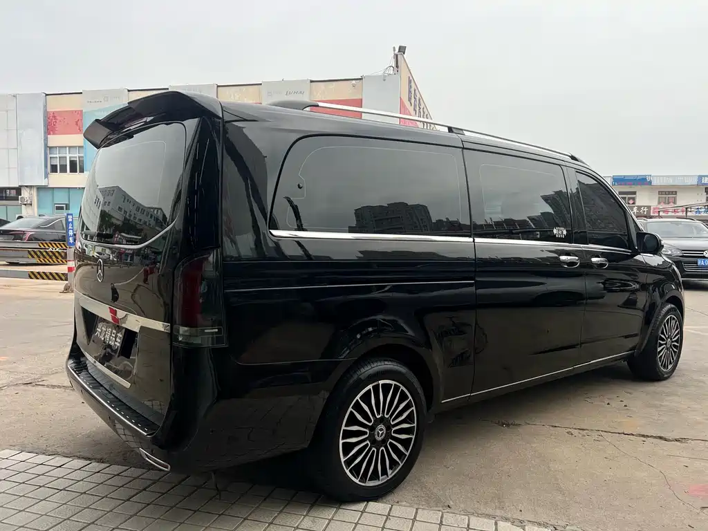 Mercedes-Benz Vito 2017 — фото 12