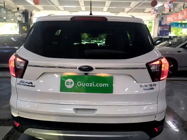 Ford Kuga 2017