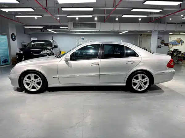 Mercedes-Benz E-Class 2007