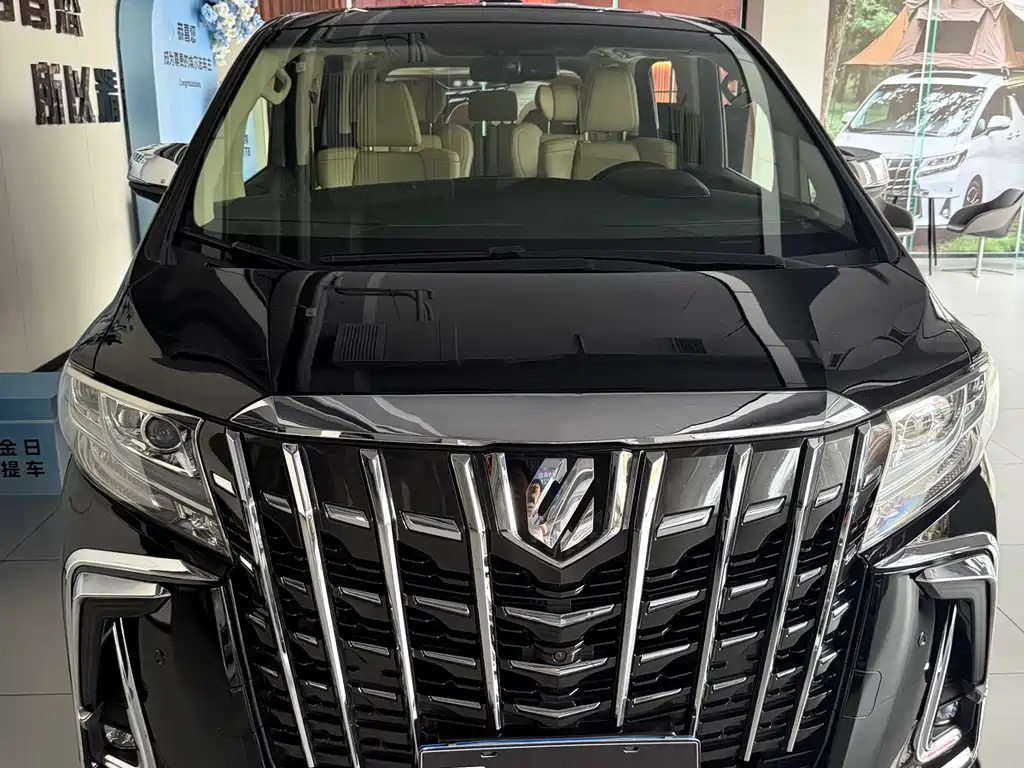 Toyota Alphard 2018 — фото 7