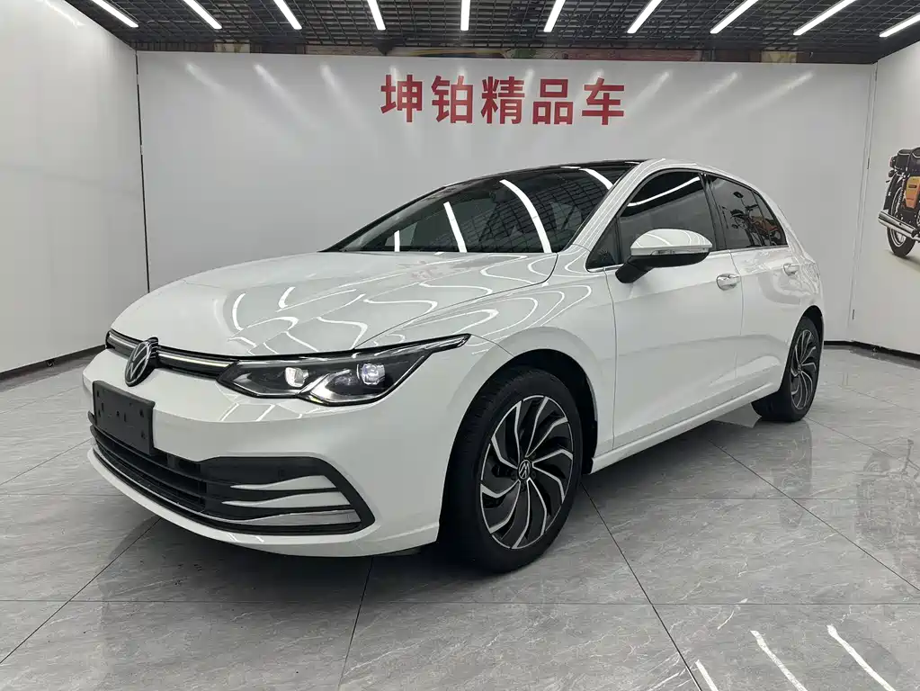 Volkswagen Golf 2022