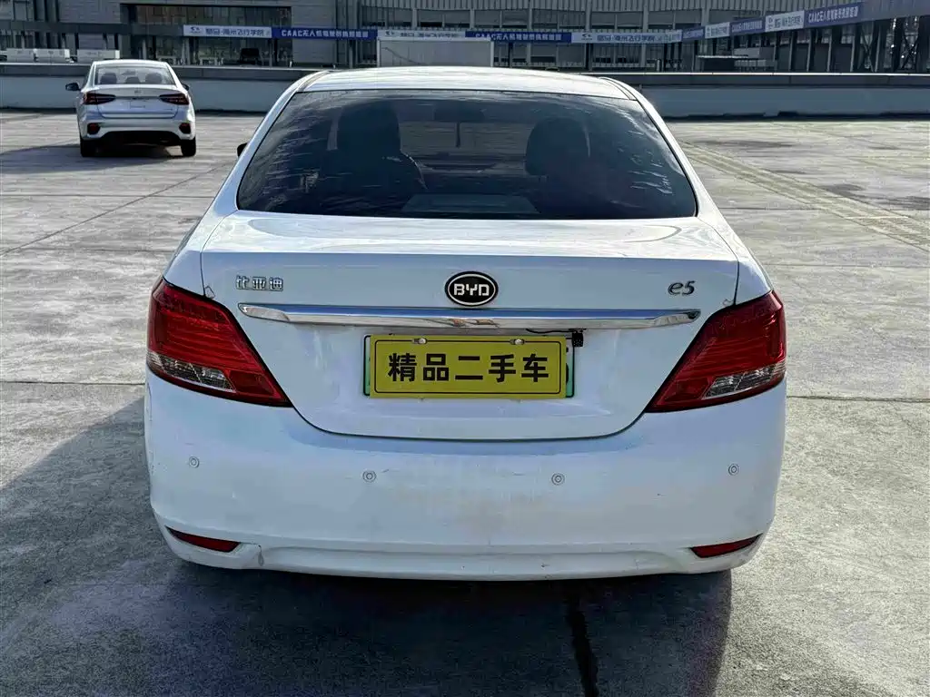 BYD e5 2019