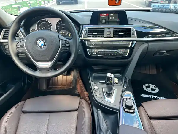BMW 3 Series 2018