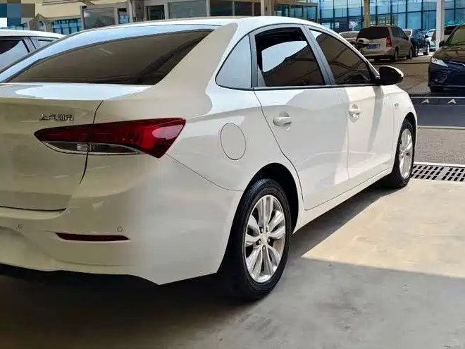 Buick Excelle GT 2022 — фото 15