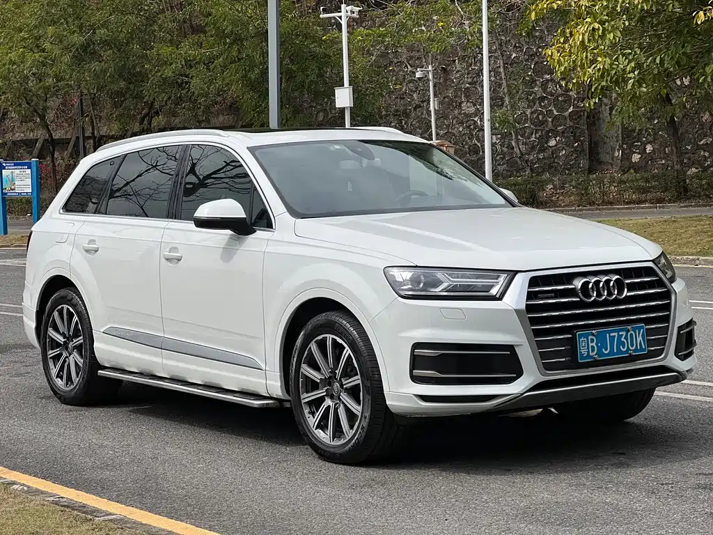 Audi Q7 2017 — фото 3