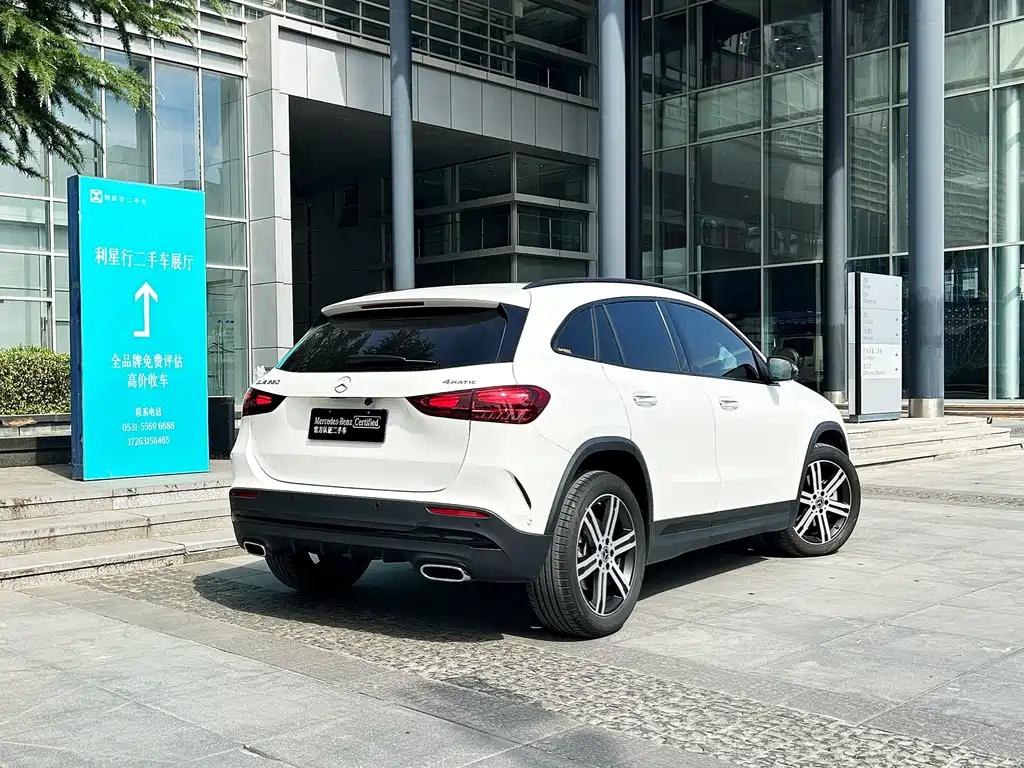 Mercedes-Benz GLA 2024 — фото 3