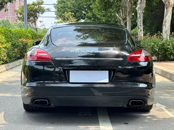 Porsche Panamera 2012
