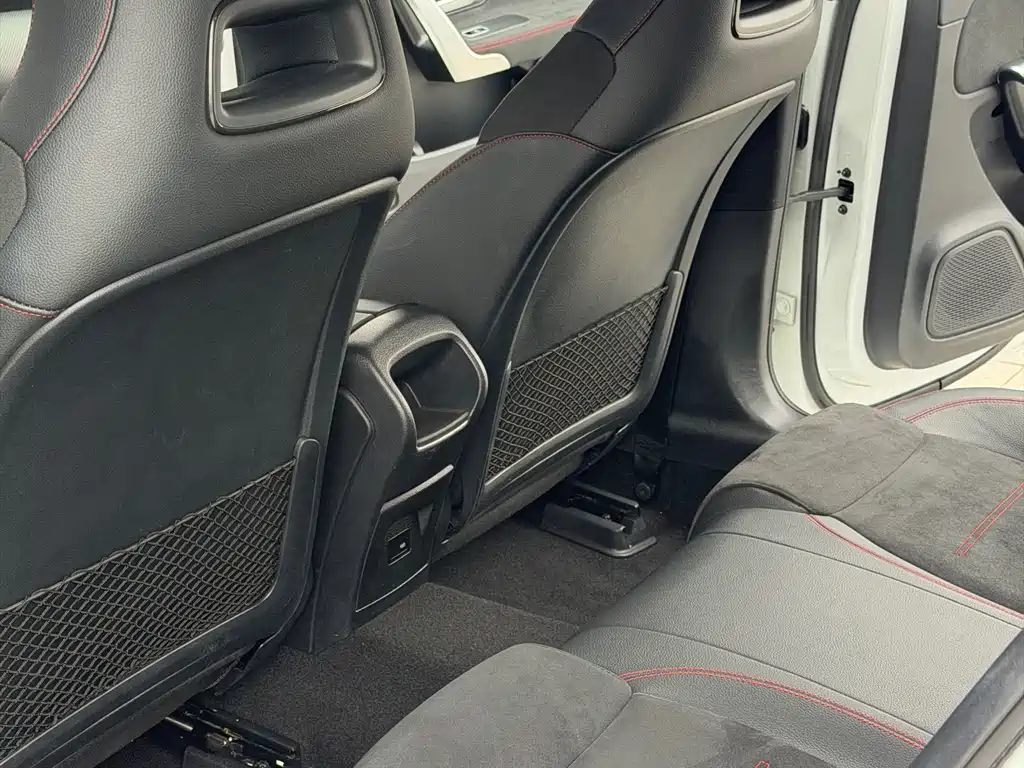 Mercedes-Benz CLA 2021 — фото 13
