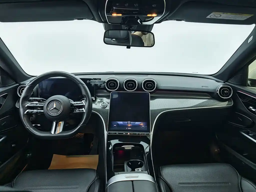 Mercedes-Benz C-Class 2022