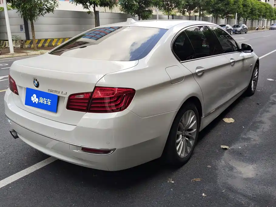 BMW 5 Series 2017