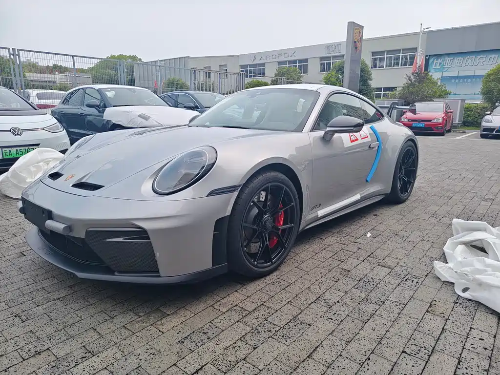 Porsche 911