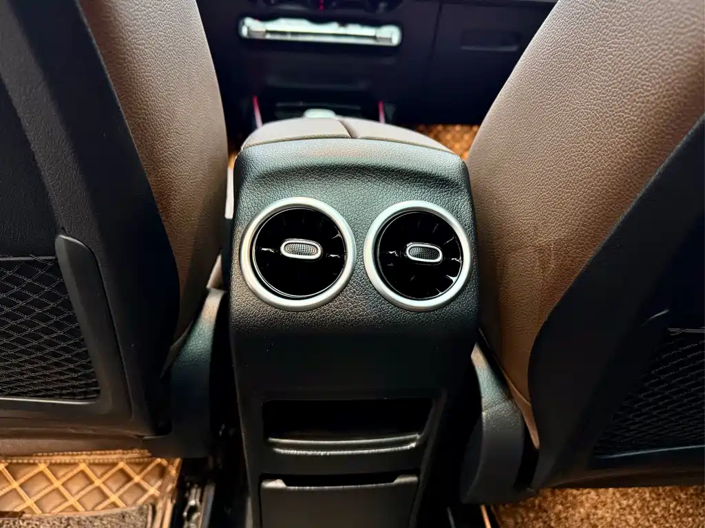 Mercedes-Benz GLB 2020 — фото 19