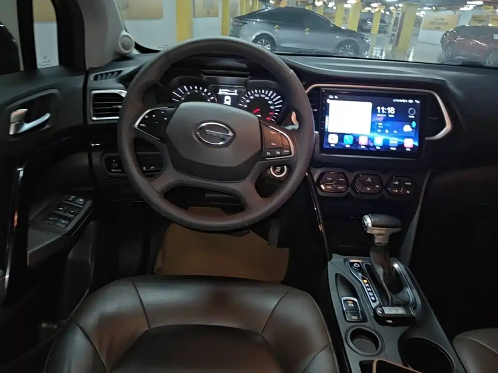 GAC Trumpchi GS4 2018 — фото 11
