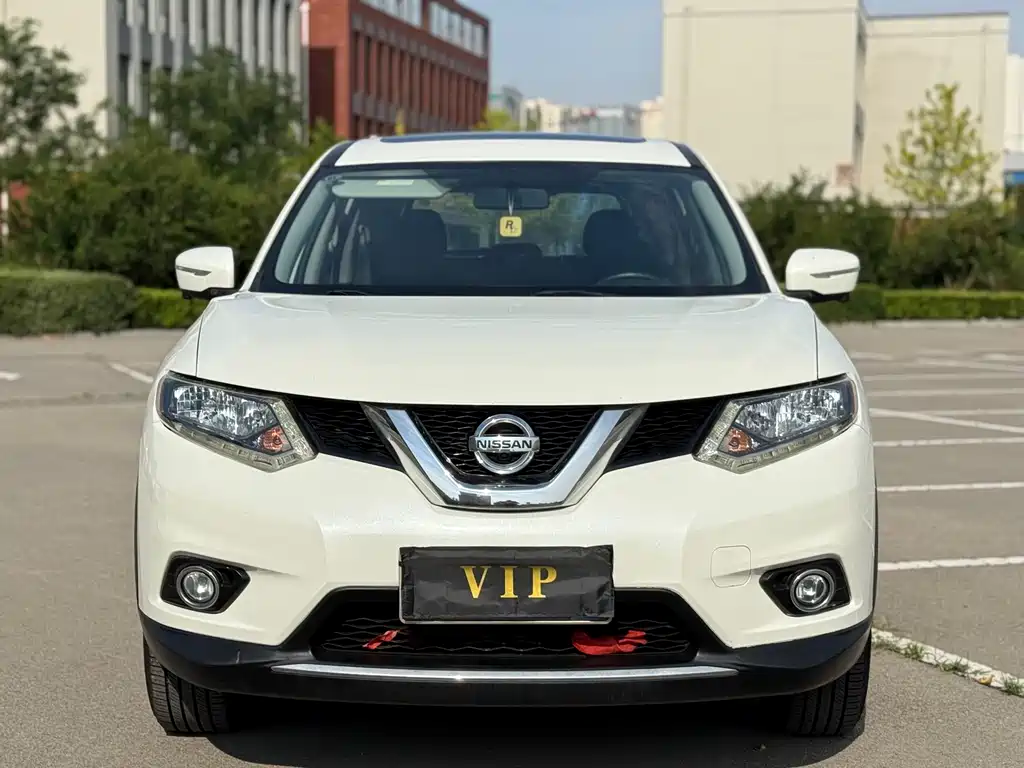 Nissan X-Trail 2015 — фото 2