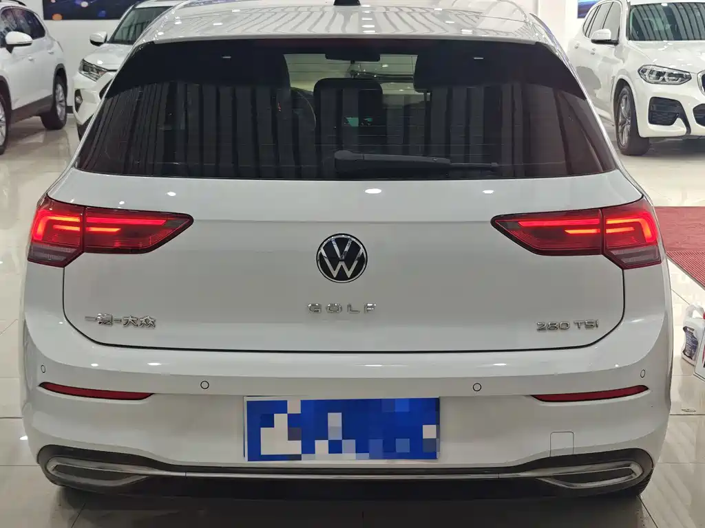 Volkswagen Golf 2023