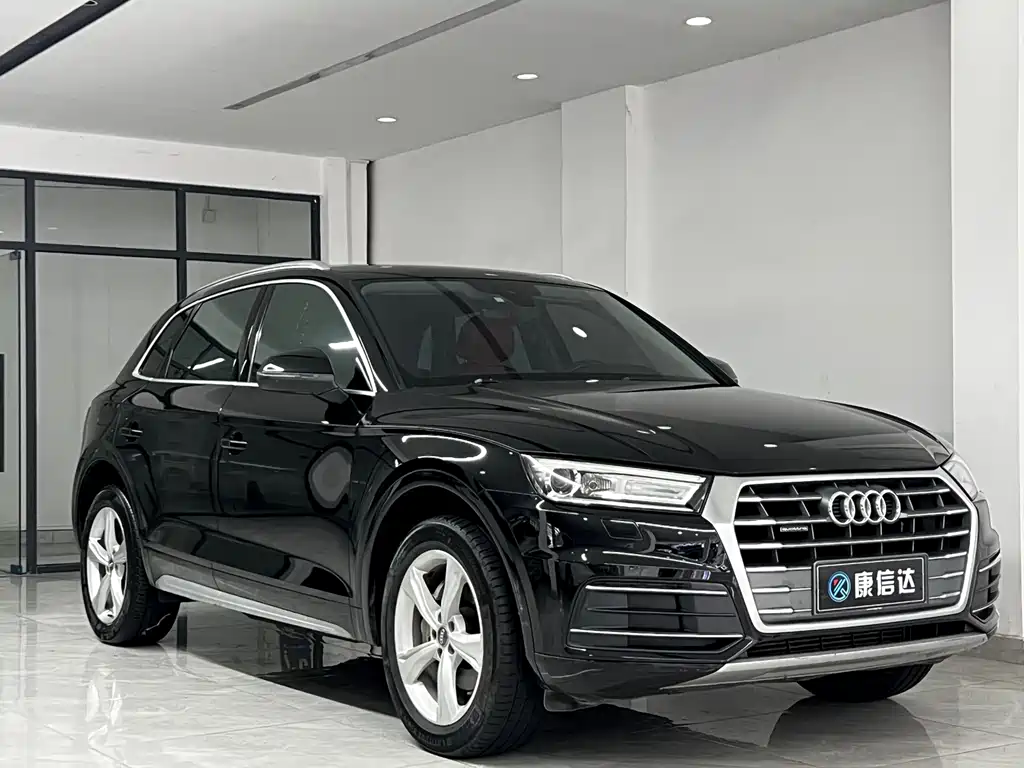 Audi Q5L 2019 — фото 3