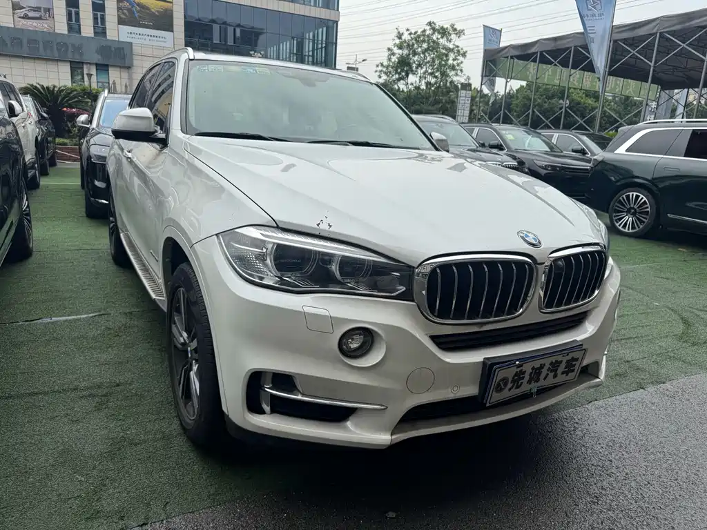 BMW X5 2018 — фото 3