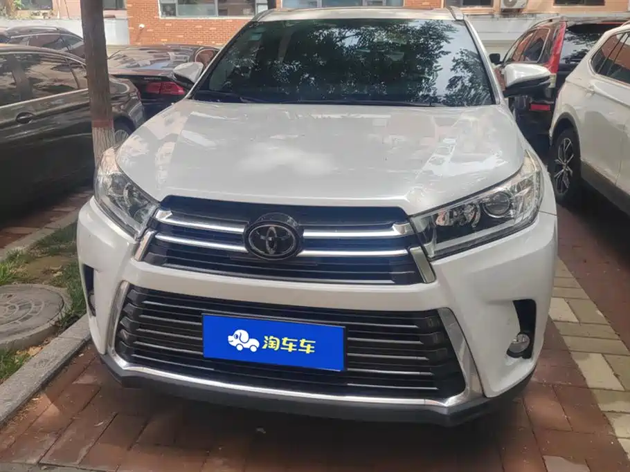 Toyota Highlander 2020 — фото 2