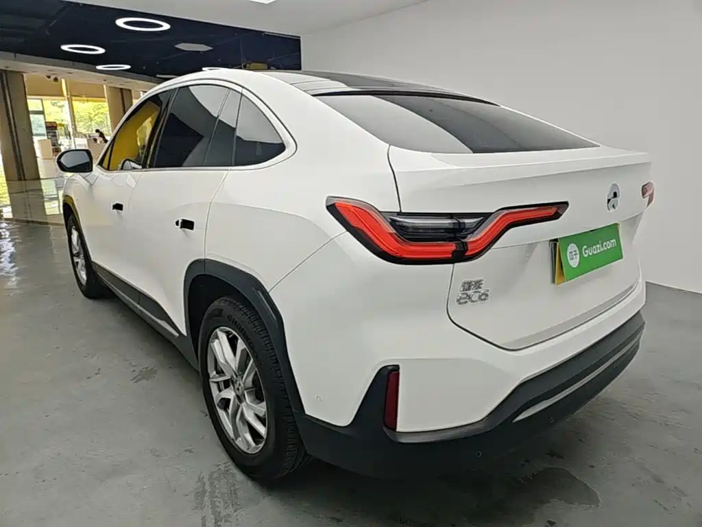 NIO EC6 2021