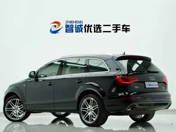 Audi Q7 2012
