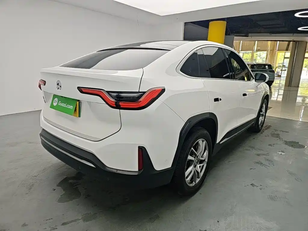NIO EC6 2021