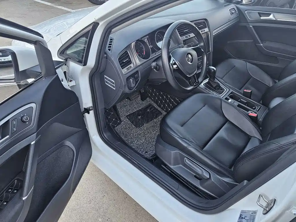 Volkswagen Golf 2015