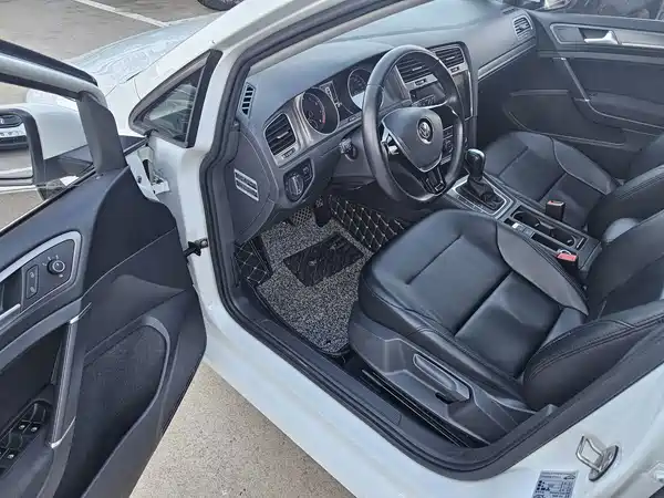 Volkswagen Golf 2015