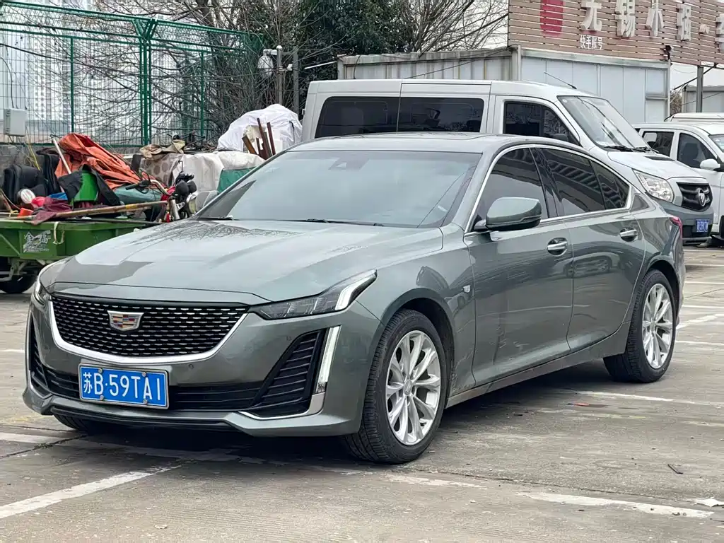 Cadillac CT5 2023 — фото 1