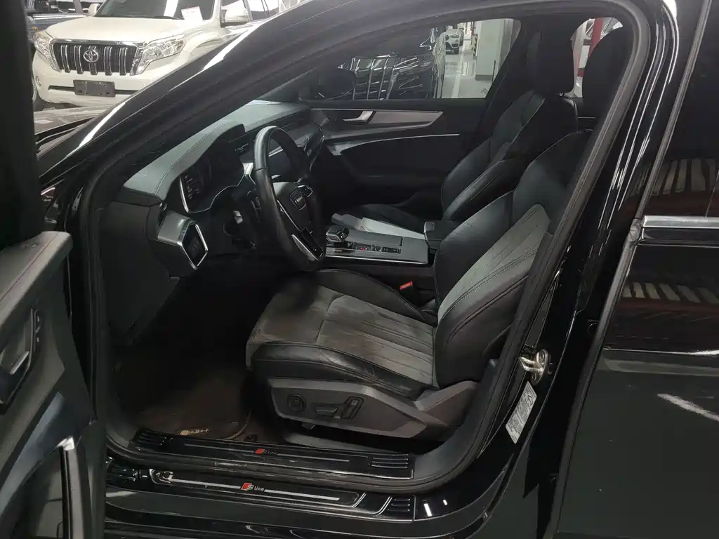 Audi A6L 2020