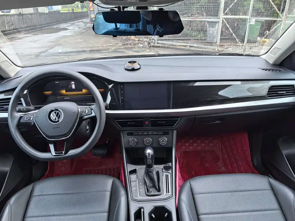 Volkswagen Lavida 2022