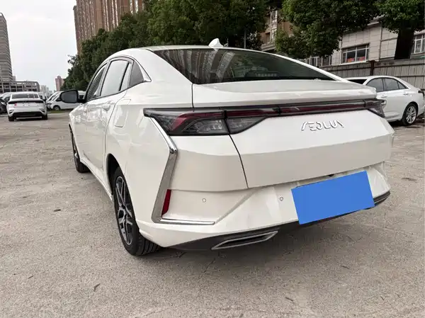 Dongfeng Yixuan 2021