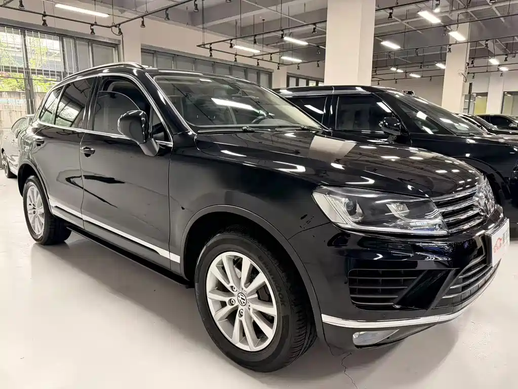Volkswagen Touareg 2016 — фото 3