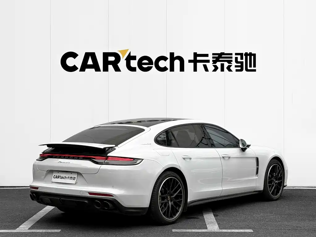 Porsche Panamera 2022 — фото 18