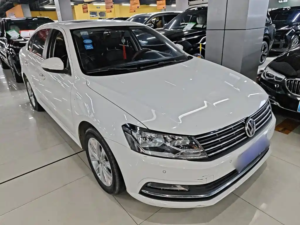 Volkswagen Lavida 2016