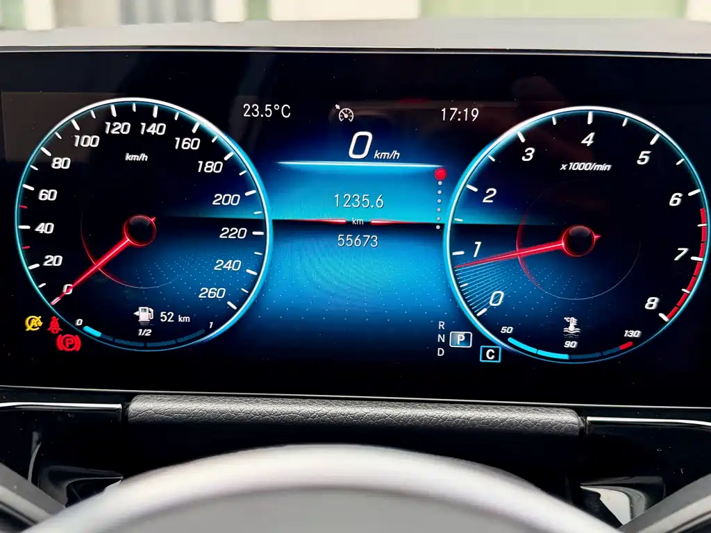 Mercedes-Benz GLA 2021